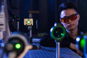 Rice graduate student Yicheng Wu demonstrates the SAVI prototype Photo by Jeff Fitlow Rice graduate student Yicheng Wu demonstrates the SAVI prototype Photo by Jeff Fitlow