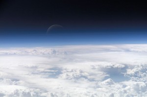 New Laser Technique May Help Detect Chemical Warfare in Atmosphere New Laser Technique May Help Detect Chemical Warfare in Atmosphere