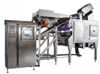 Insort's (Kirchberg an der Raab, Austria) Sherlock Separator system scans potatoes in the near infra red. 