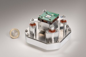 MEMS vector scanning module with enhanced vibration and shock resistance for space applications