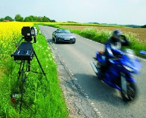Jenoptik Traffic Solutions, laser equipment on tripod Copyright Jenoptik Robot GmbH Jenoptik Traffic Solutions, laser equipment on tripod Copyright Jenoptik Robot GmbH