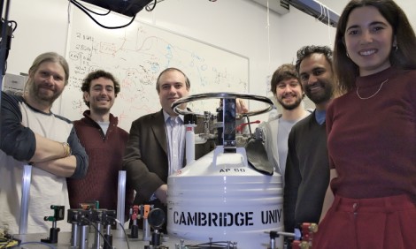 The research team at the University of Cambridge. Alejandro R.-P. Montblanch, Andrea Ferrari, Matteo Barbone, Dhiren Kara, Carmen Palacios-Berraquero. 