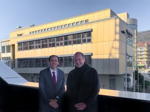 Reinhard Vlkel CEO at SUSS MicroOptics and Jose Pozo CTO at EPIC-European Photonics Industry Consortium, in front of the soon-to-be new Excellence Centre of SUSS MicroOptics Reinhard Vlkel CEO at SUSS MicroOptics and Jose Pozo CTO at EPIC-European Photonics Industry Consortium, in front of the soon-to-be new Excellence Centre of SUSS MicroOptics