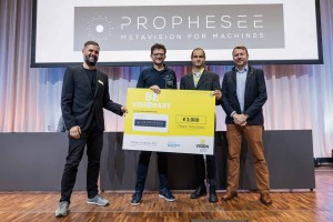 VISION 2021 award