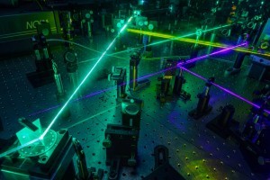 n the femtosecond laser laboratory of Dr Dennis Friedrich at HZB, the transport properties of semiconductors can be determined using terahertz or microwave spectroscopy For this purpose, a laser light pulse first excites the charge carriers in the materia n the femtosecond laser laboratory of Dr Dennis Friedrich at HZB, the transport properties of semiconductors can be determined using terahertz or microwave spectroscopy For this purpose, a laser light pulse first excites the charge carriers in the materia