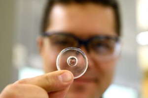 Lens manufacturing Lens manufacturing