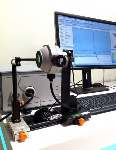 Measurement of narrow banded emissions, eg laser diodes or VCSELs, with CAS 140CT-HR array spectrometer and 100 mm integrated sphere Measurement of narrow banded emissions, eg laser diodes or VCSELs, with CAS 140CT-HR array spectrometer and 100 mm integrated sphere